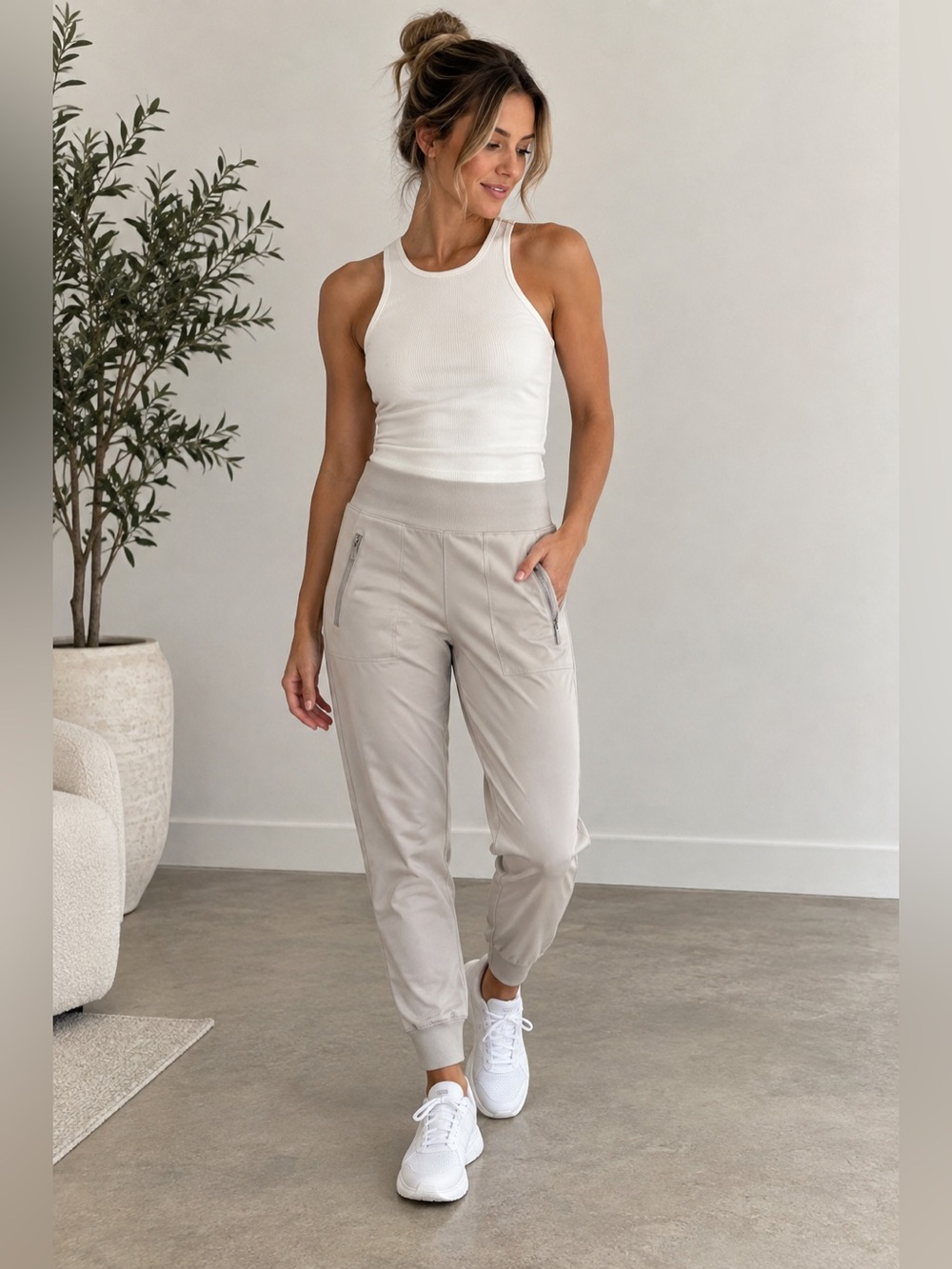 Athleta Venice High Rise Jogger Tan Size S/P